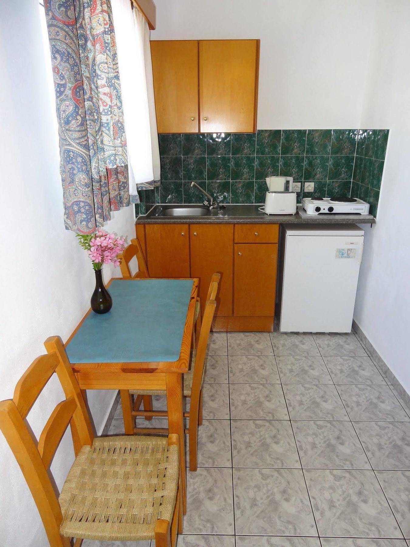 Michalis Studios & Apartments Kos Exteriör bild